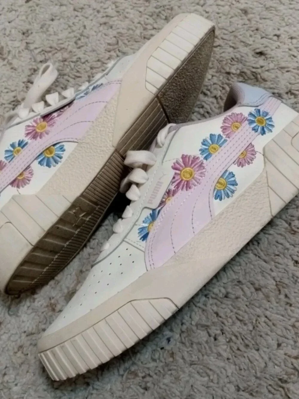 PUMA Cali Embroidered Lace Up Women's 7 White Sneakers Shoes 394910-01